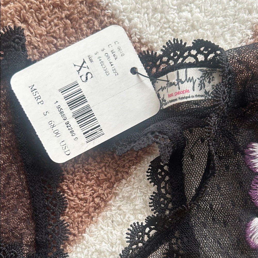 La Perla Black Lace Camisole with Yellow and Purple Floral Embroidery - Picture 2 of 6